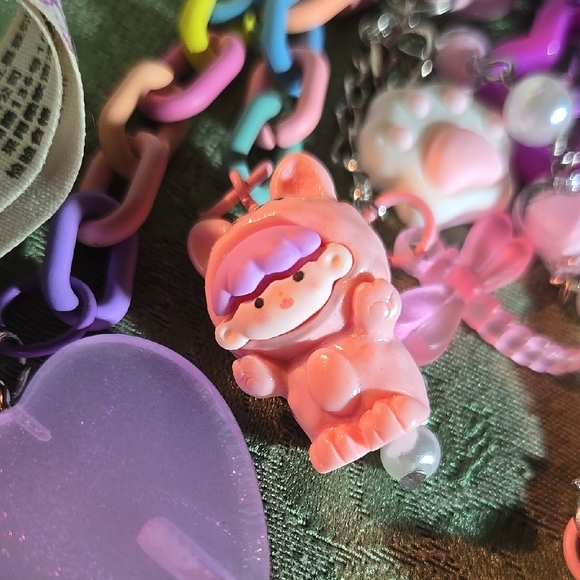 Liila's Lucky Cat Plush Doll with Dangler/Keychain Accessories - Picture 12 of 16